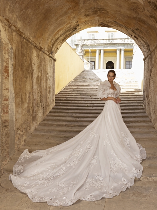 Wedding Dress - LRS-23-018