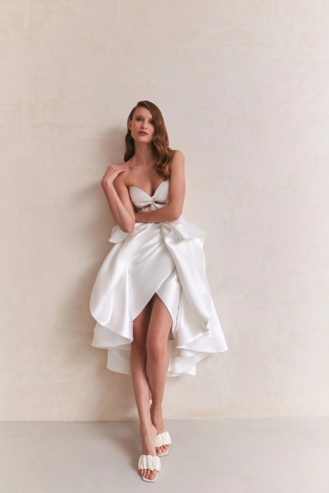 Luxury Wedding Dress with Detachable Skirt - Wonder  - LLR-18090.00.61