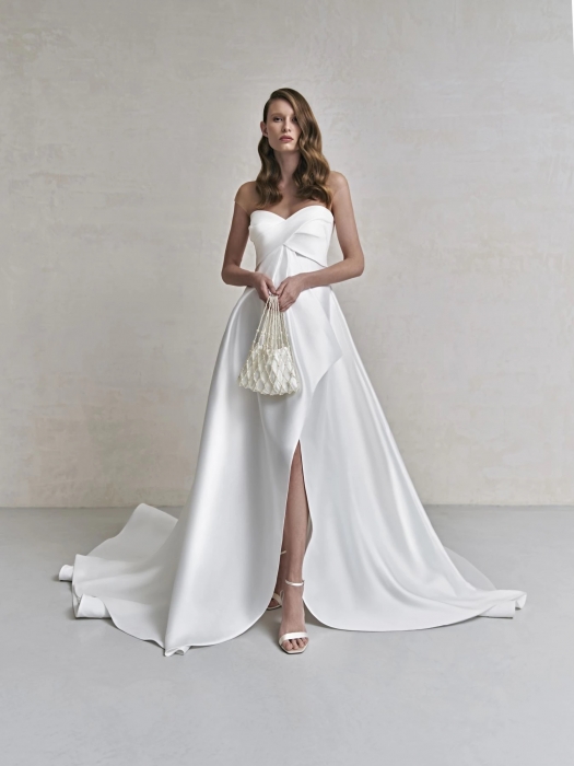 Luxury Wedding Dress - Calin  - LLR-18126.00.00