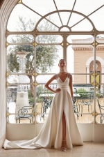 Luxury Wedding Dress - Lovia - LPLD-3325.00.17