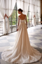 Luxury Wedding Dress - A-line with Deep Neckline and a Concave Shape of the Back - Love Refrain - LIDA-01341+SL.00.17
