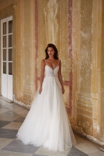 Luxury Wedding Dress - A-line with Thin Straps and a Deep V-neck - Wensen - LIDA-01343.00.17