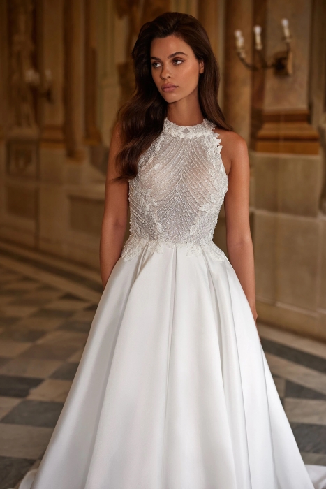 Luxury Wedding Dress - Embroidered Symmetrical Lace A-line Dress with Mikado fabric - Prazera - LIDA-01366.00.17