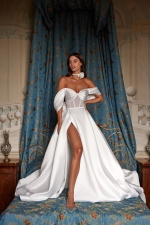 Luxury Wedding Dress - Mikado A-line Heart Cutout with Wing Sleeves - Leuna - LIDA-01367.00.00