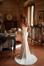 Luxury Wedding Dress - Mermaid Curly Neckline Close-fitting with a Slit - Hosta - LDK-08307.00.00